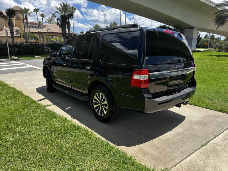 2017 Ford Expedition XLT