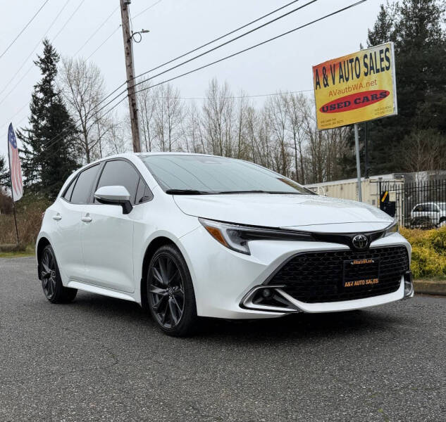 2025 Toyota Corolla Hatchback XSE