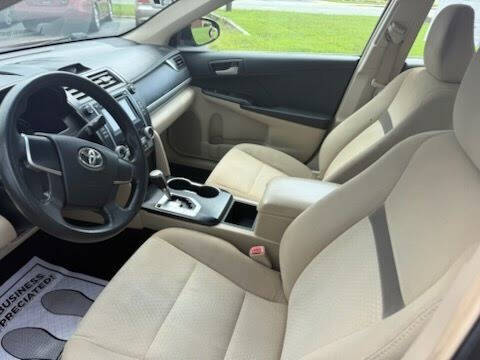 2012 Toyota Camry LE