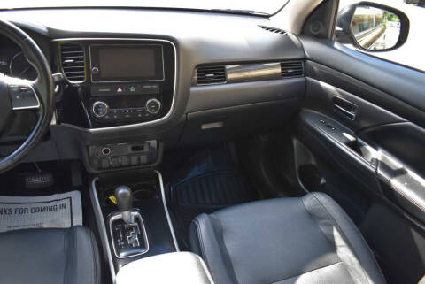 2017 Mitsubishi Outlander SE