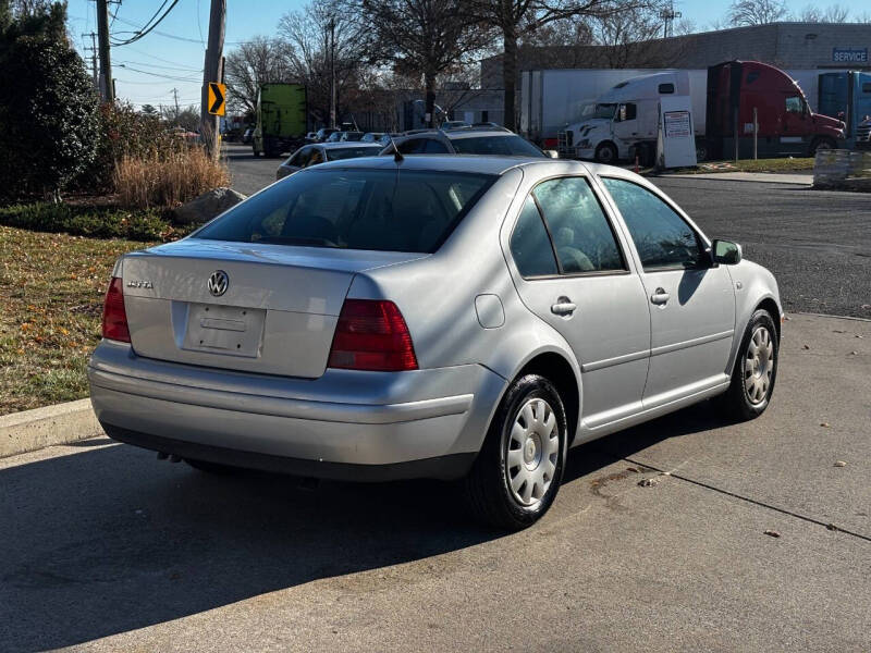 2003 Volkswagen Jetta GL photo 6