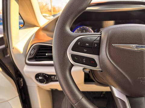 2017 Chrysler Pacifica Touring