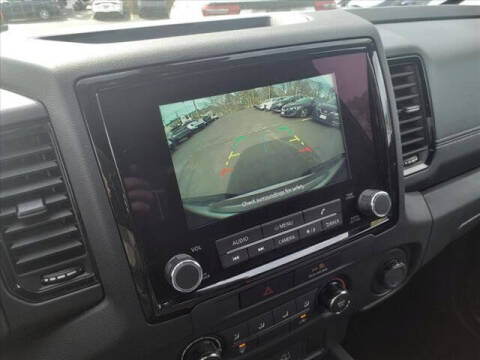 2023 Nissan Frontier SV