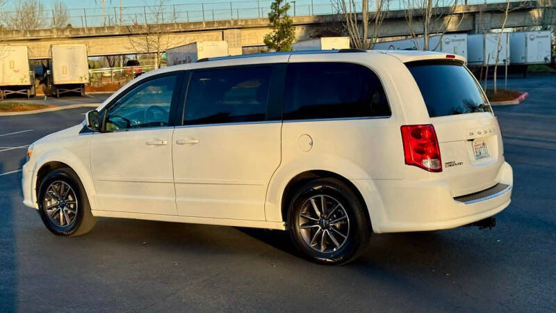 2017 Dodge Grand Caravan SXT