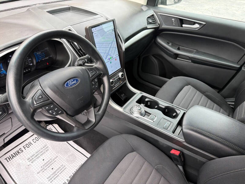 2021 Ford Edge SE