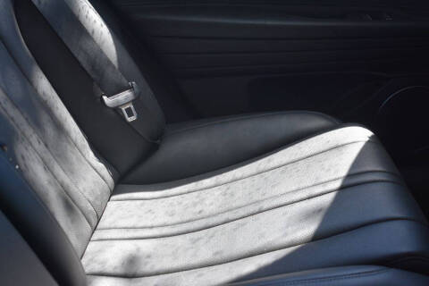 2023 Genesis G80