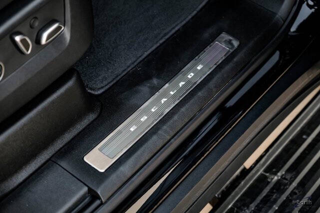 2023 Cadillac Escalade-V