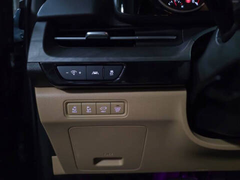 2024 Kia Carnival EX