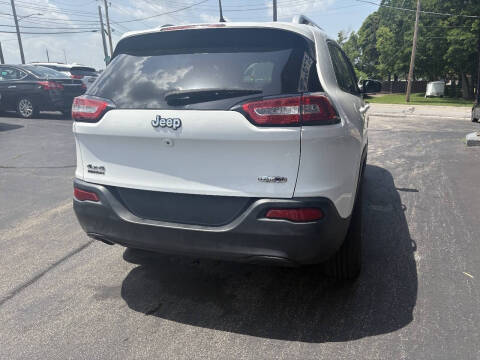 2018 Jeep Cherokee Latitude Plus