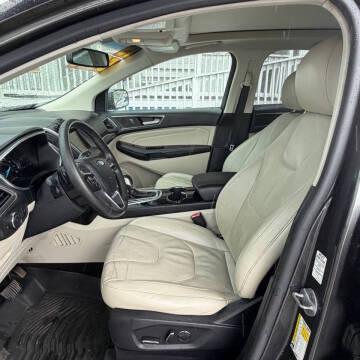 2015 Ford Edge Titanium