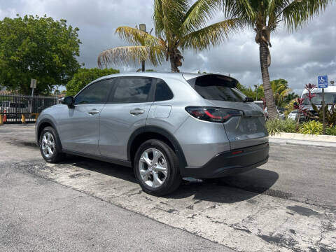 2025 Honda HR-V LX