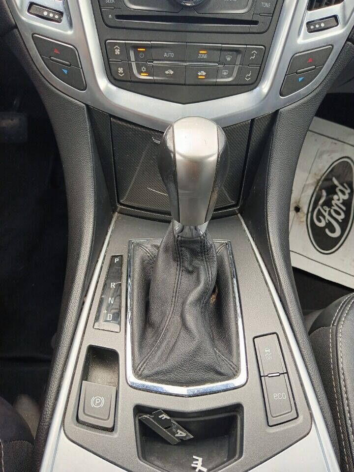 2012 Cadillac SRX SUV / Crossover - $6,950
