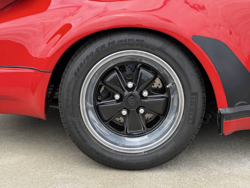 1985 Porsche 911 Carrera