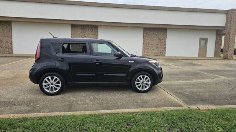 2019 Kia Soul + photo 4