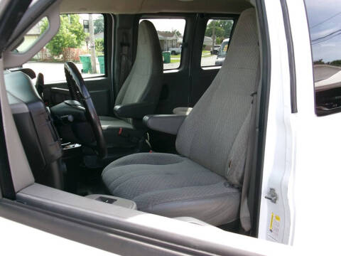 2019 Chevrolet Express LS 3500