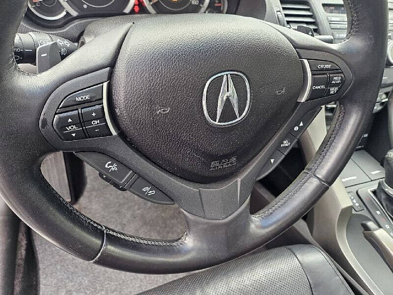 2010 Acura TSX Technology Package photo 17