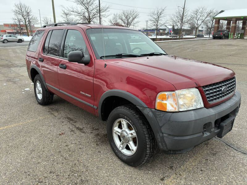 2004 Ford Explorer XLS
