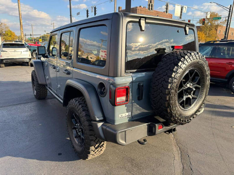 2024 Jeep Wrangler Sport