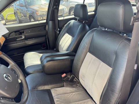 2006 Mercury Grand Marquis