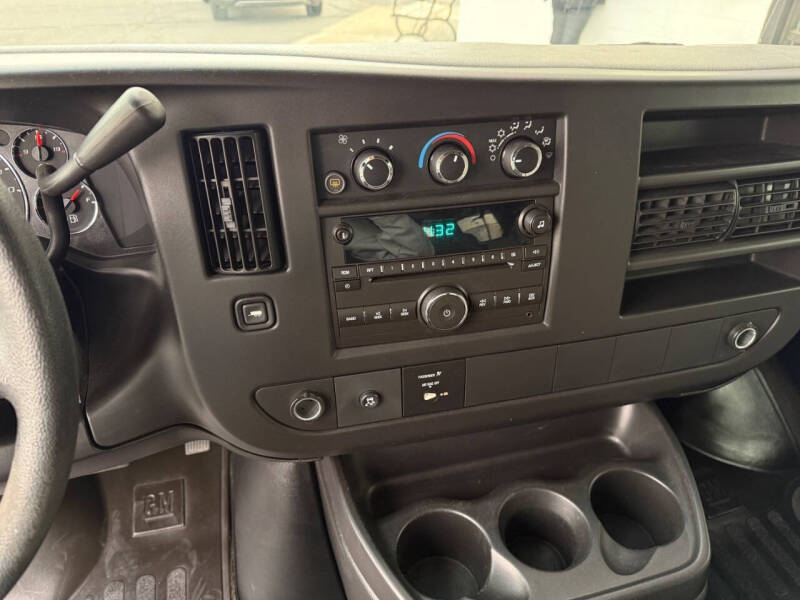 2009 Chevrolet Express LS 3500