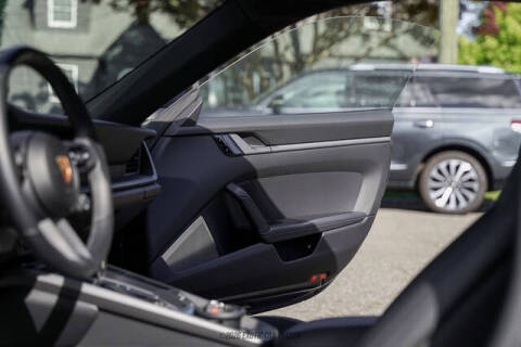 2021 Porsche 911 Carrera