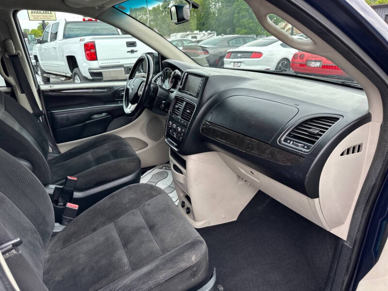 2017 Dodge Grand Caravan SE