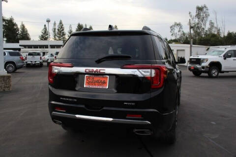 2022 GMC Acadia Denali