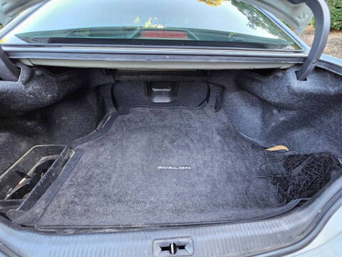 2005 Toyota Avalon Touring