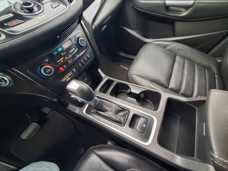 2019 Ford Escape Titanium