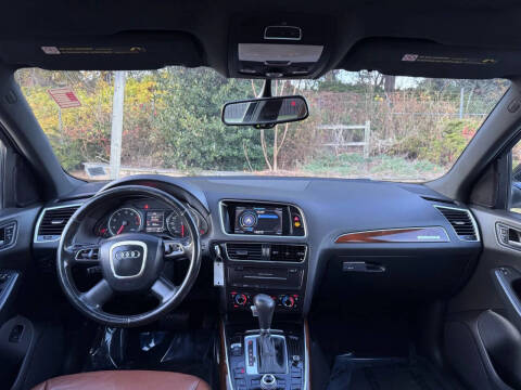 2012 Audi Q5 2.0T quattro Premium Plus