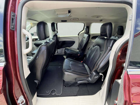 2017 Chrysler Pacifica Touring