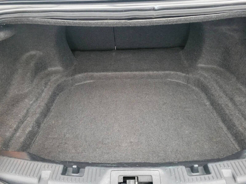 2017 Ford Taurus SEL