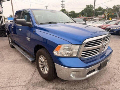 2016 RAM 1500 SLT
