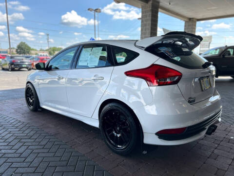 2017 Ford Focus ST
