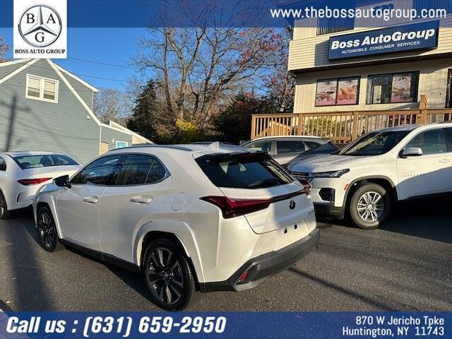 2024 Lexus UX 250h Premium