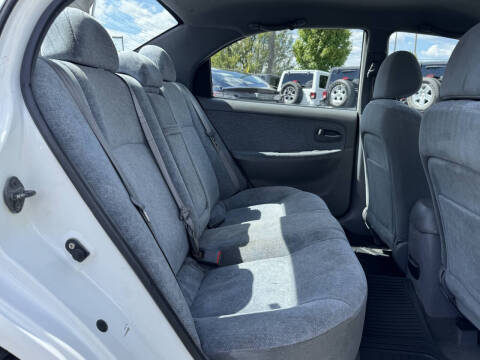 2005 Kia Optima LX