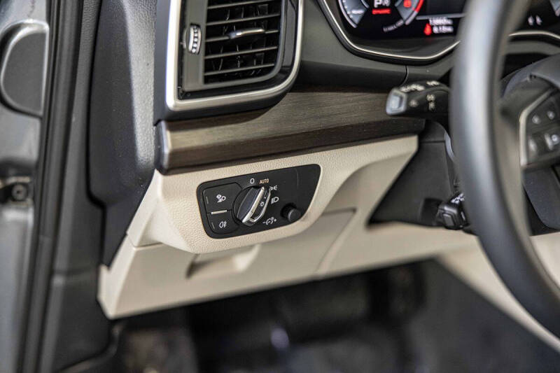 2024 Audi Q5 quattro S line Prem Plus 45 TFSI