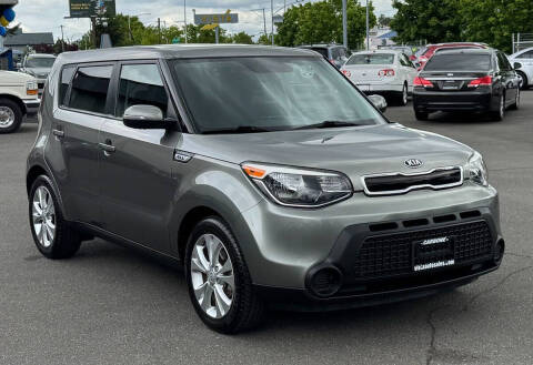 2014 Kia Soul +