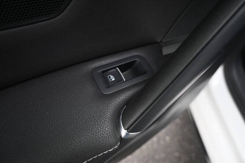 2019 Volkswagen Golf R 4Motion