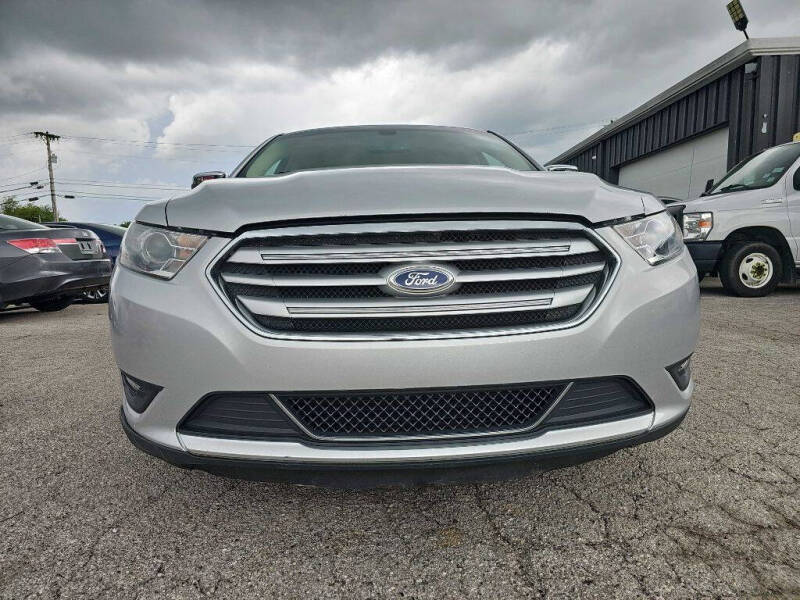 2014 Ford Taurus Limited