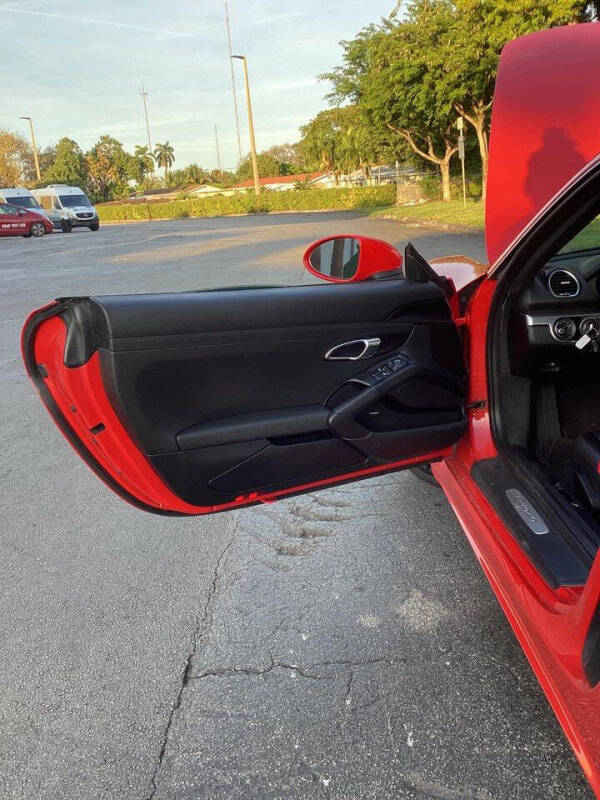 2018 Porsche 718 Cayman