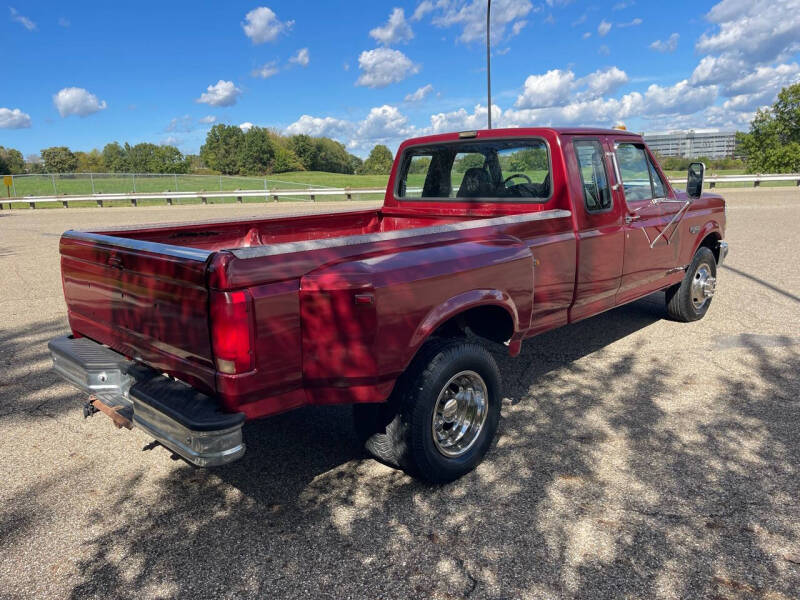 1992 Ford F-350 null photo 8