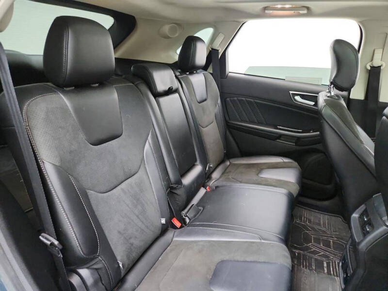 2016 Ford Edge Sport