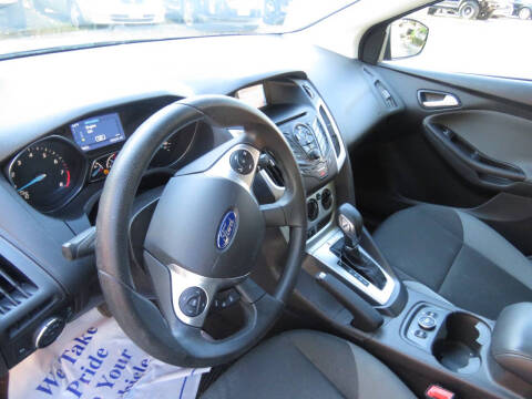 2014 Ford Focus SE
