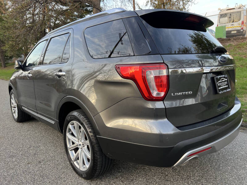 2017 Ford Explorer Limited