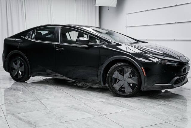 2024 Toyota Prius LE