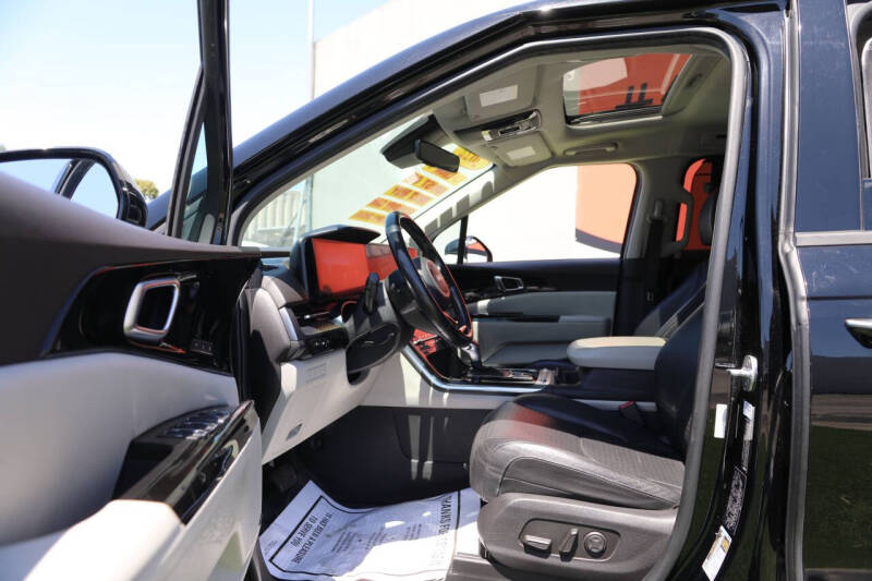 2022 Kia Carnival