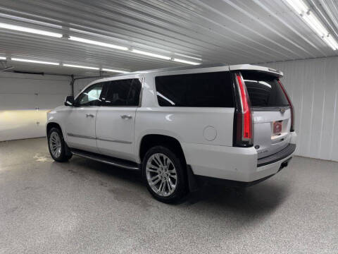 2017 Cadillac Escalade ESV Premium Luxury