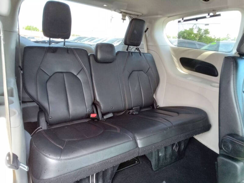 2018 Chrysler Pacifica Touring L