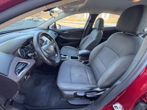 2017 Chevrolet Cruze LT Auto
